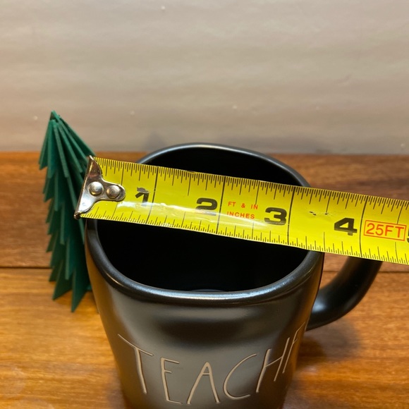 RAE DUNN | “TEACHER” Mug {1 Available} - Picture 7 of 8